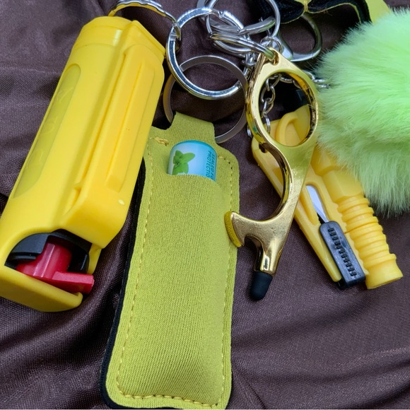 Self Defense Personal Keychain Set Yellow Woman/Girl Protection Security - Picture 2 of 2